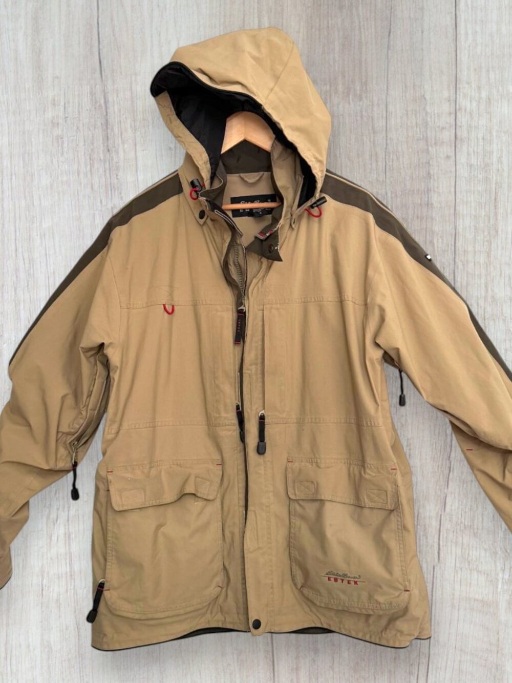 Vintage Eddie Bauer EBTEK Gore-Tex Hooded Jacket Men's M Tan Waterproof Hiking